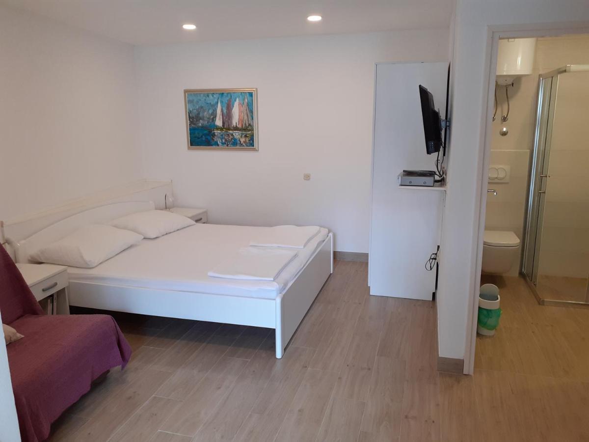 Apartments Haracic Hvar Town Exterior photo