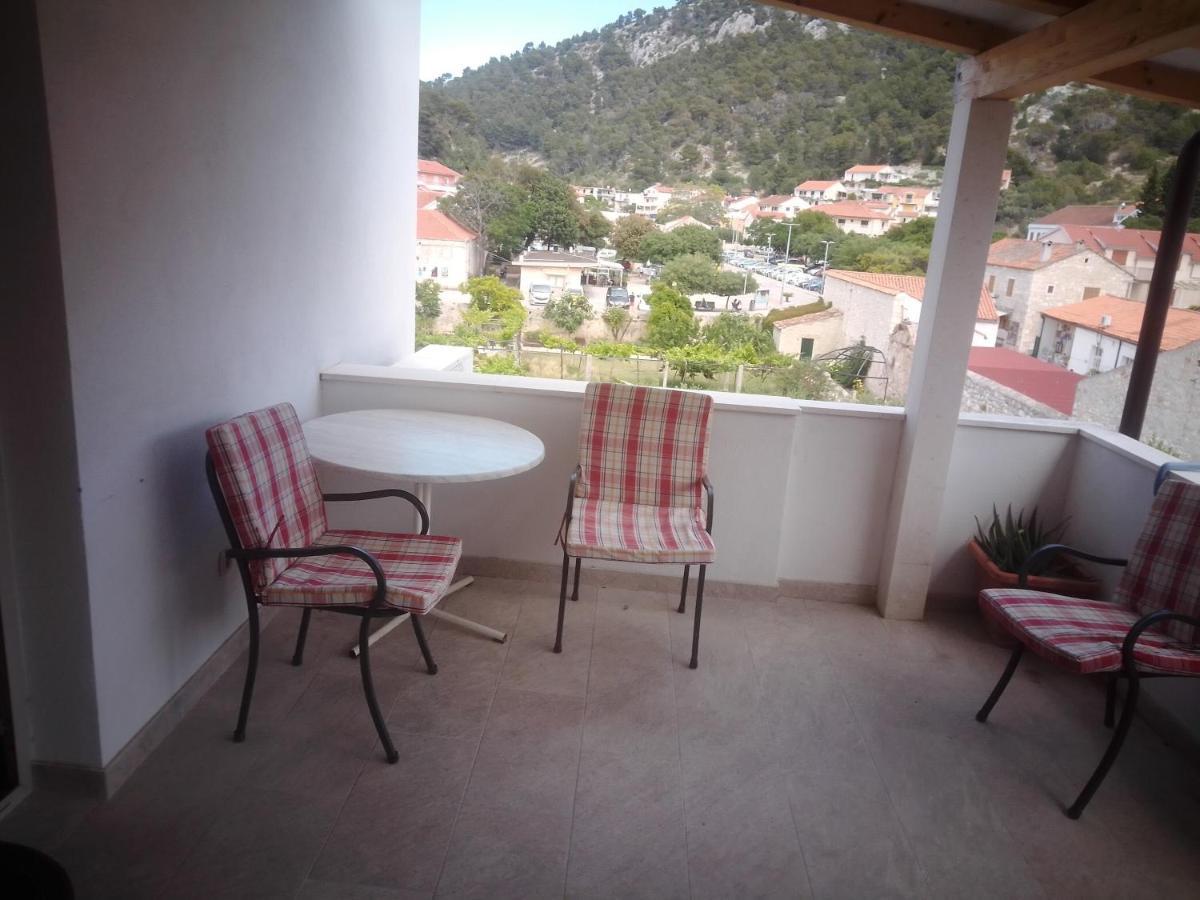 Apartments Haracic Hvar Town Exterior photo