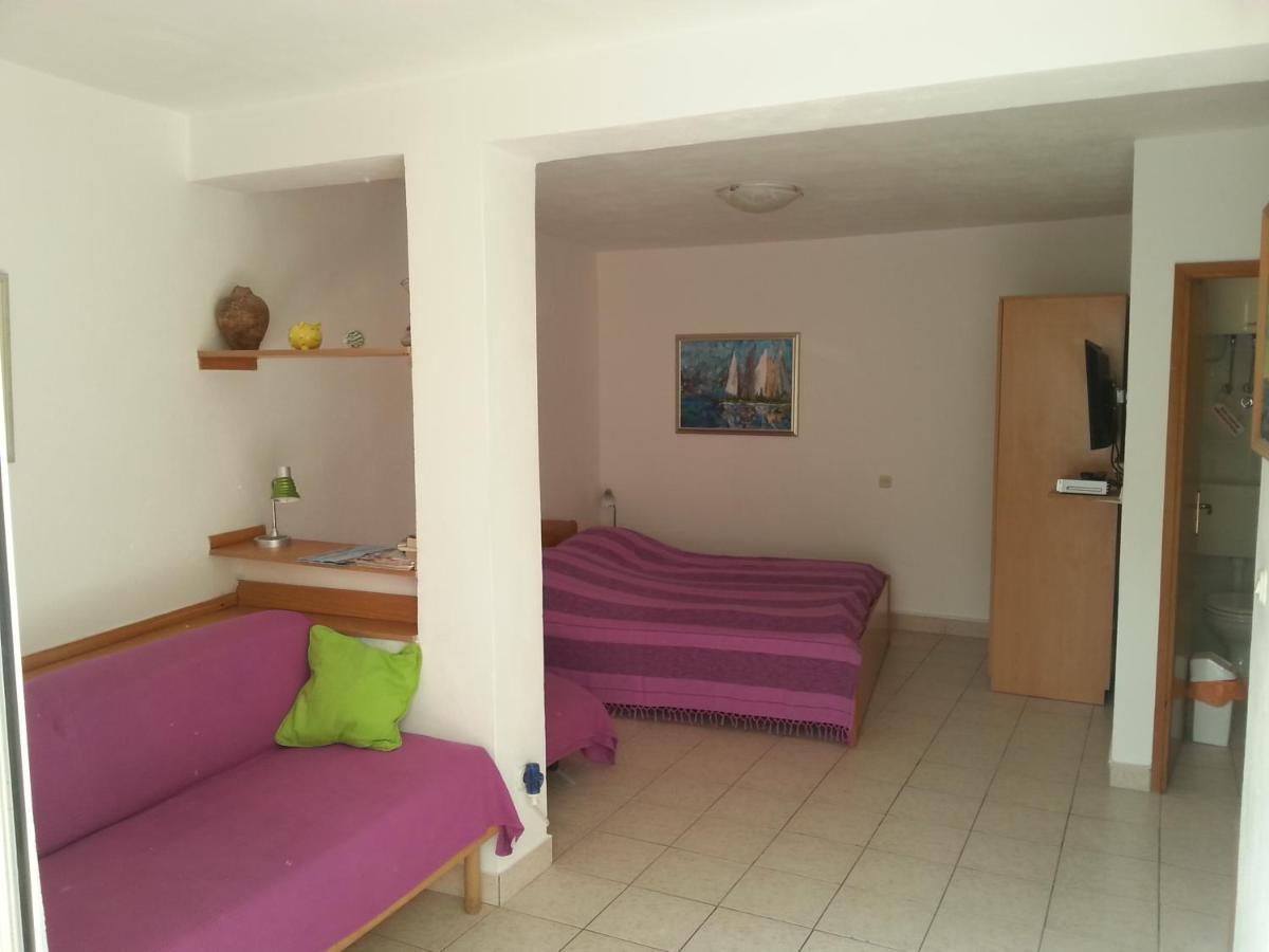 Apartments Haracic Hvar Town Exterior photo